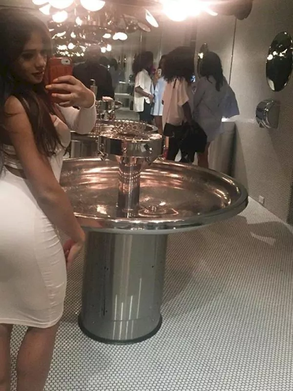 חף הכי סקסית