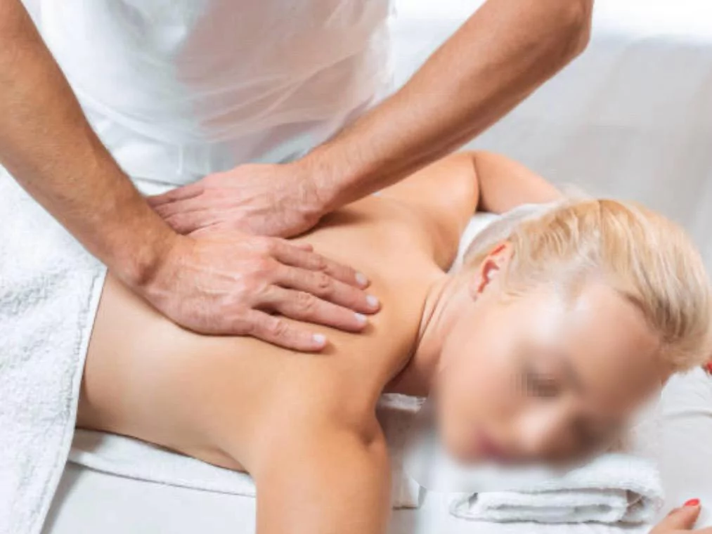 עיסוי ארוטי חם ונעים